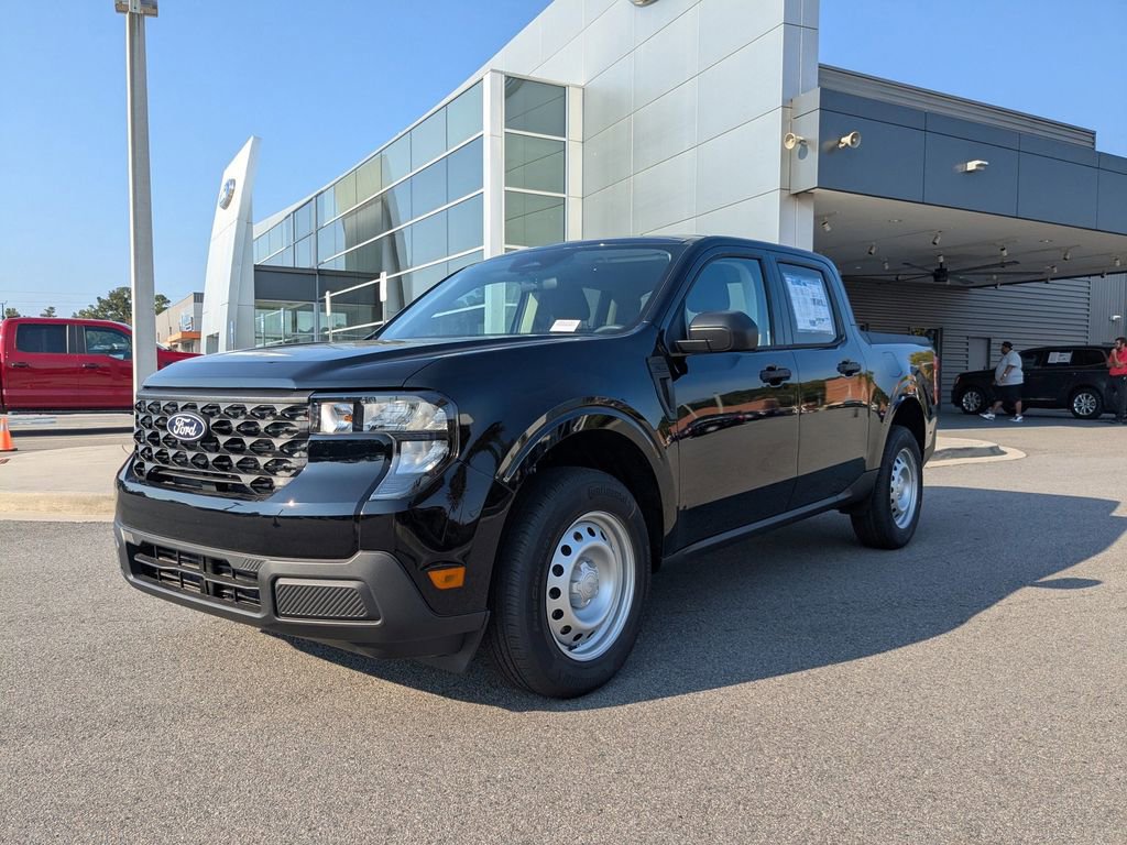 New 2025 Ford Maverick XL image 9