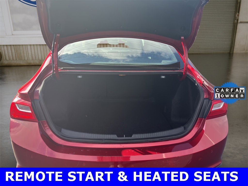 Used 2024 Chevrolet Malibu LT image 11