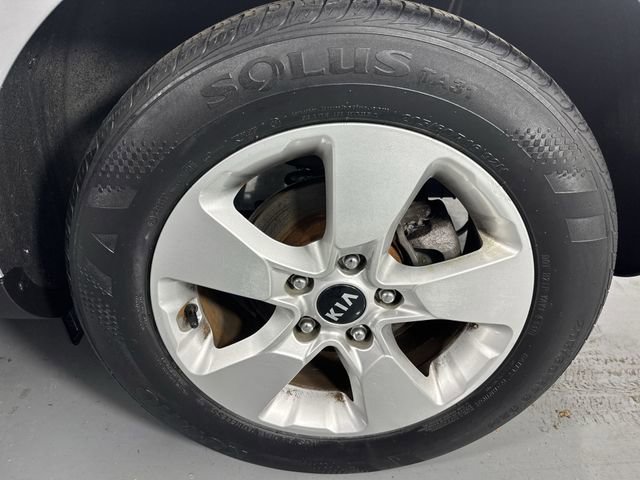 Used 2017 Kia Soul image 5