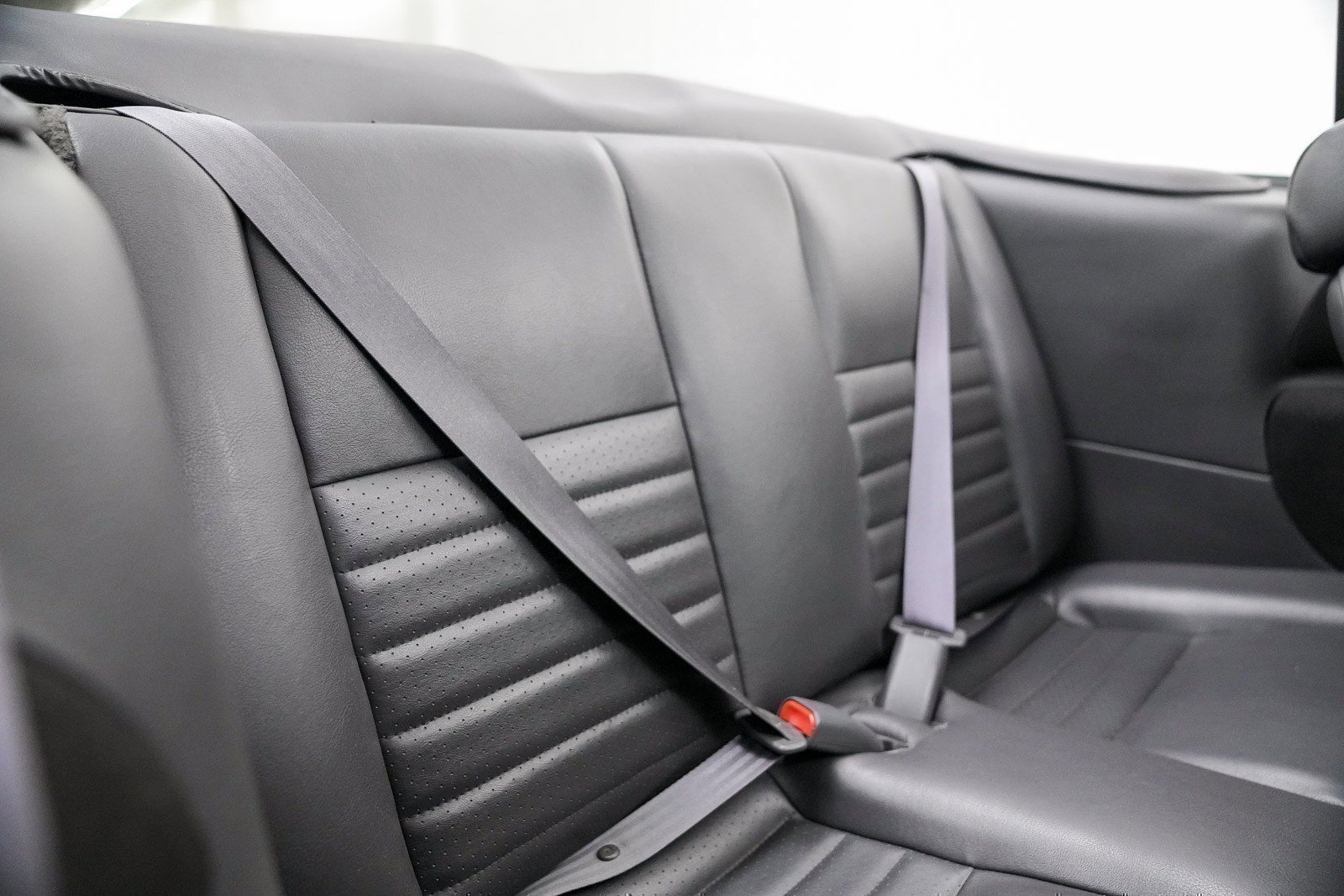 Used 1999 Ford Mustang GT image 33