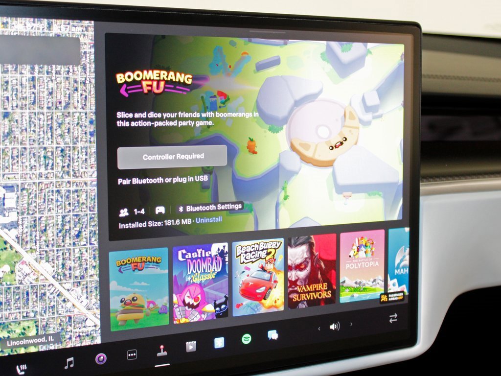 Used 2022 Tesla Model S Plaid image 28