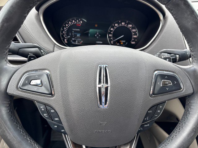 Used 2016 Lincoln MKX Select w/ Select Plus Package FWD image 23
