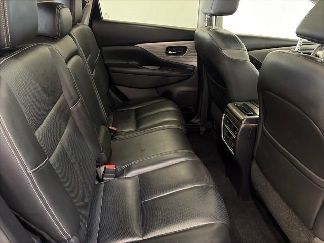 Used 2016 Nissan Murano Platinum w/ Platinum Technology Package image 32