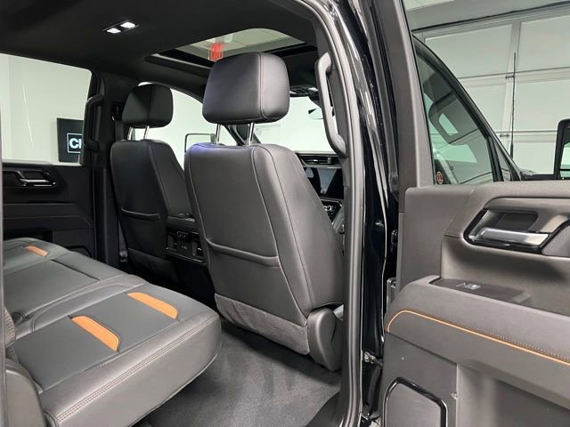 Used 2025 GMC Sierra 3500 AT4 w/ AT4 Premium Plus Package image 51