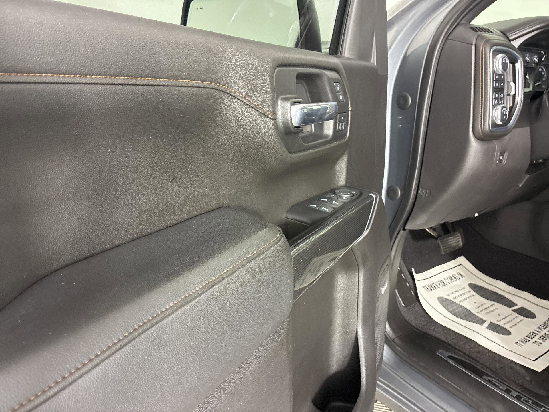 Used 2020 GMC Sierra 1500 AT4 w/ AT4 Premium Package image 13