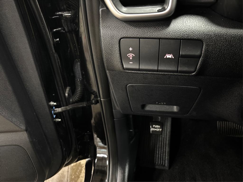 Used 2022 Kia Sportage LX FWD image 33