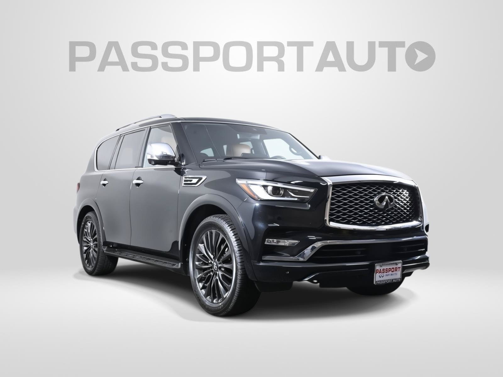 Used 2022 INFINITI QX80 Sensory w/ All-Season Package AWD/4WD image 3