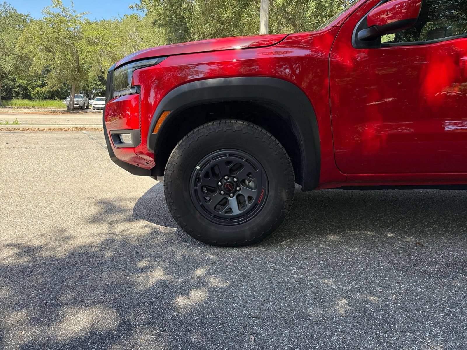 Used 2026 Nissan Frontier PRO-4X AWD/4WD image 9