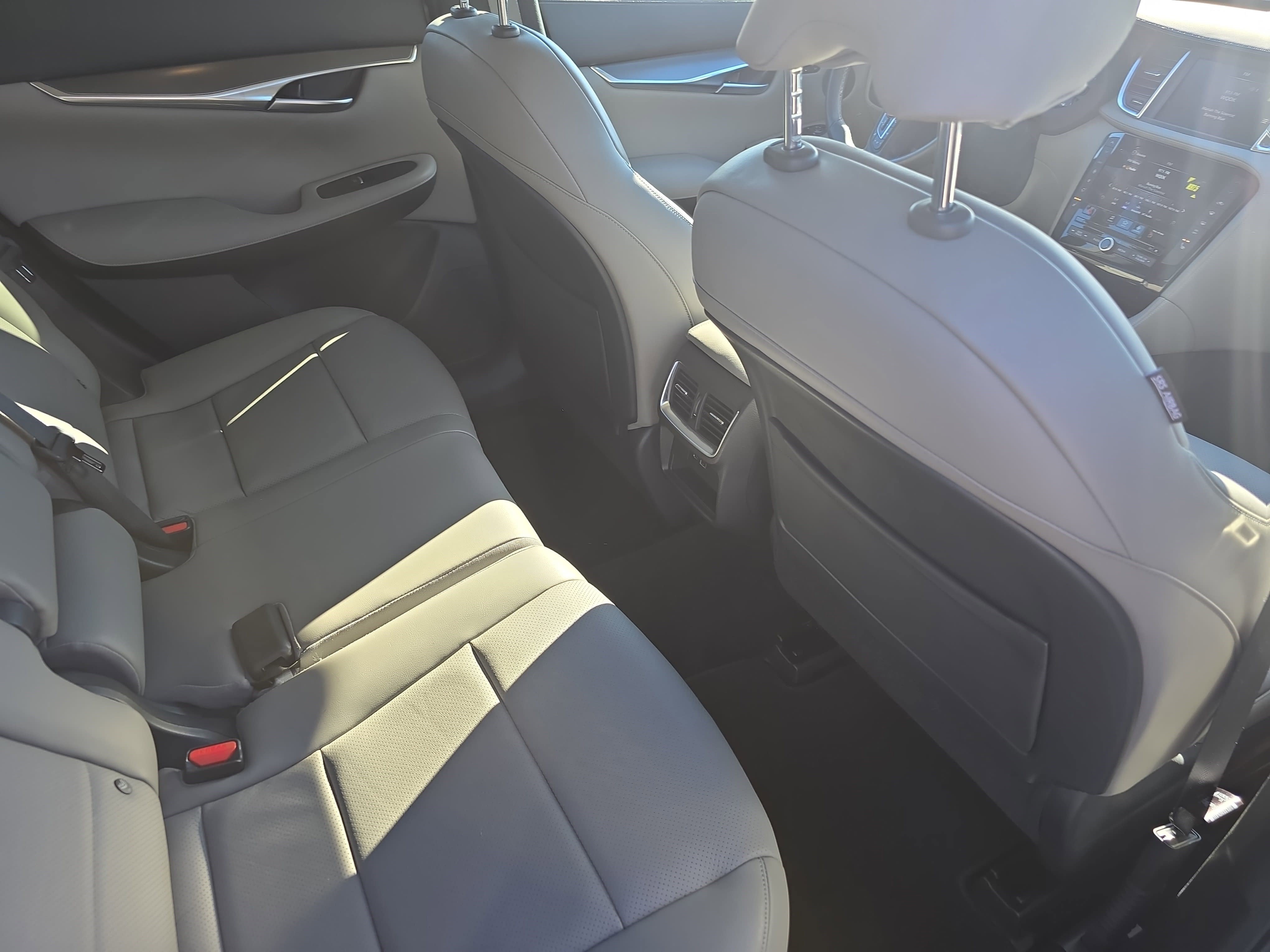 Used 2023 INFINITI QX50 Luxe image 11