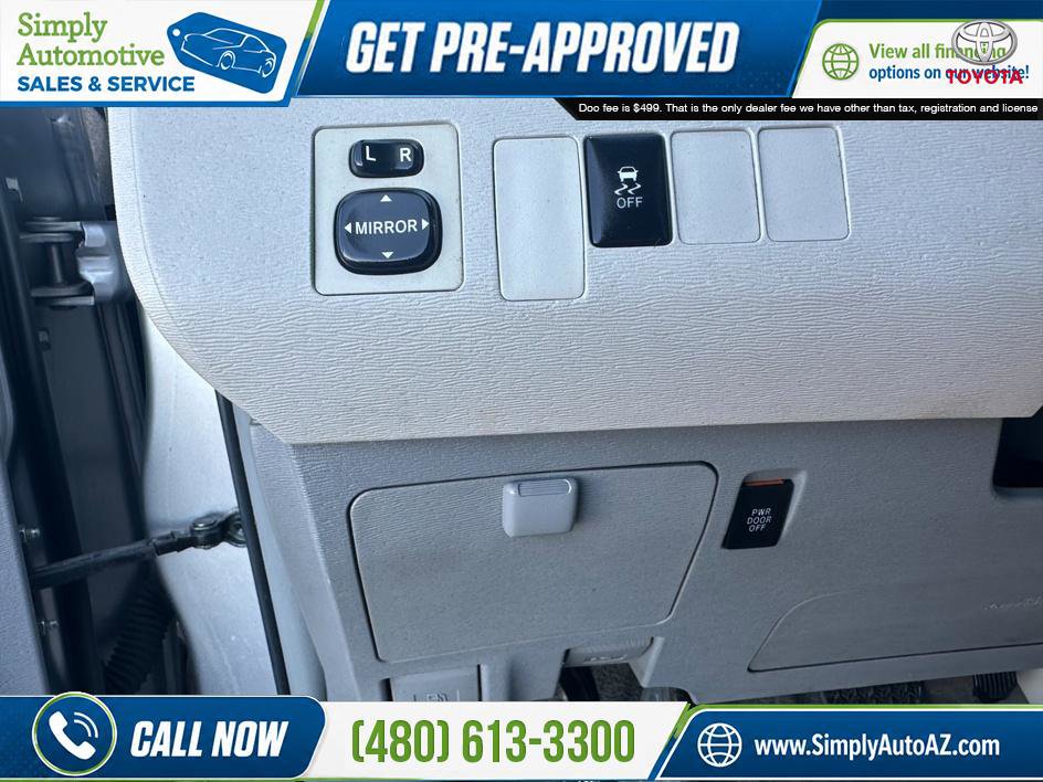 Used 2012 Toyota Sienna LE w/ Towing Pkg FWD image 21