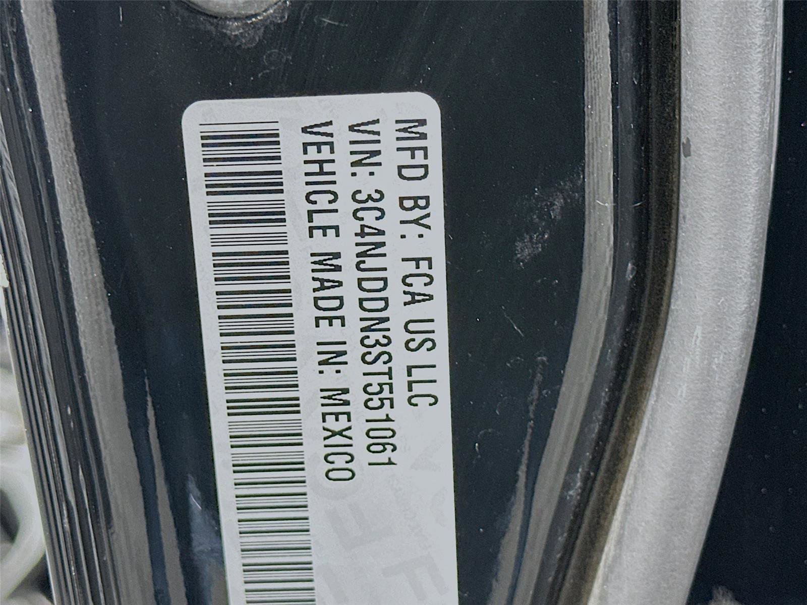 Used 2025 Jeep Compass Trailhawk AWD/4WD image 21