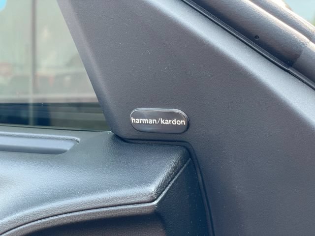 Used 2019 Dodge Charger SRT Hellcat w/ Harman/Kardon Audio Group RWD image 27