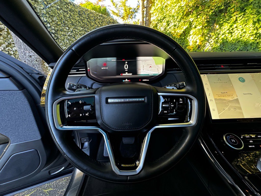 Used 2023 Land Rover Range Rover Sport SE image 10