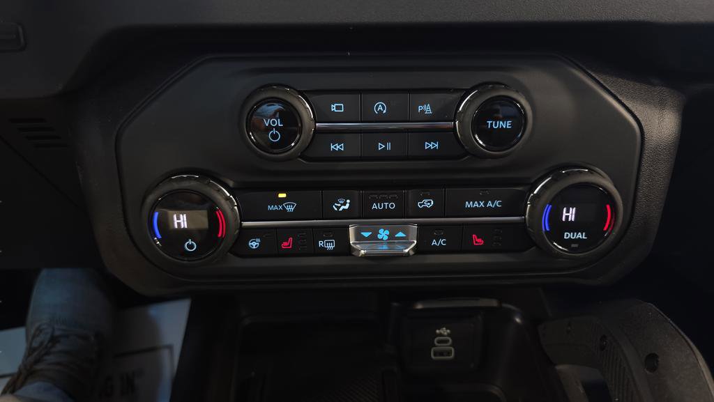 New 2026 Ford Bronco Raptor AWD/4WD image 25