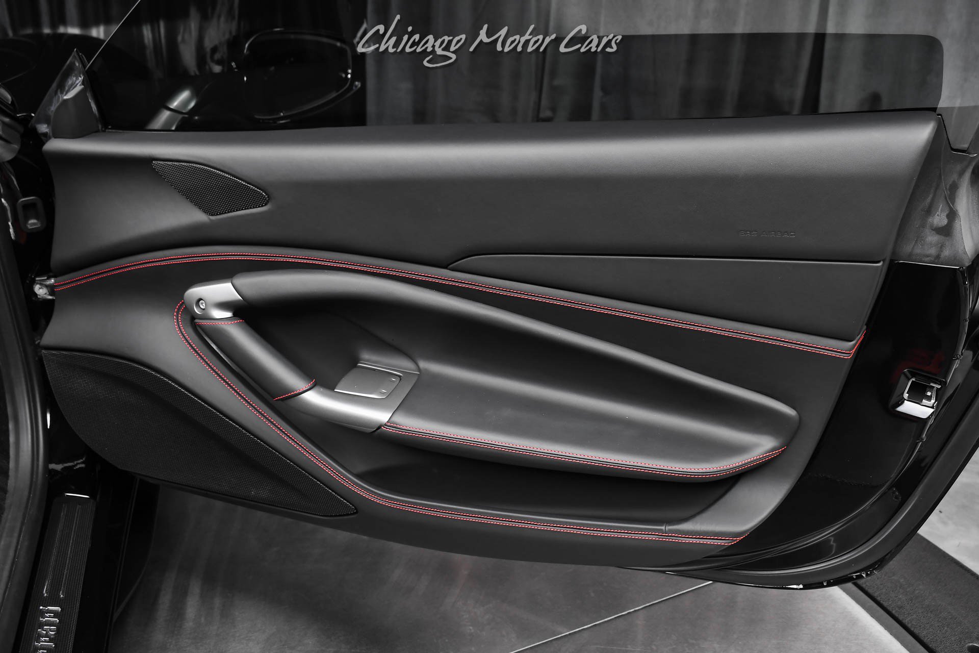 Used 2021 Ferrari F8 Tributo RWD image 31