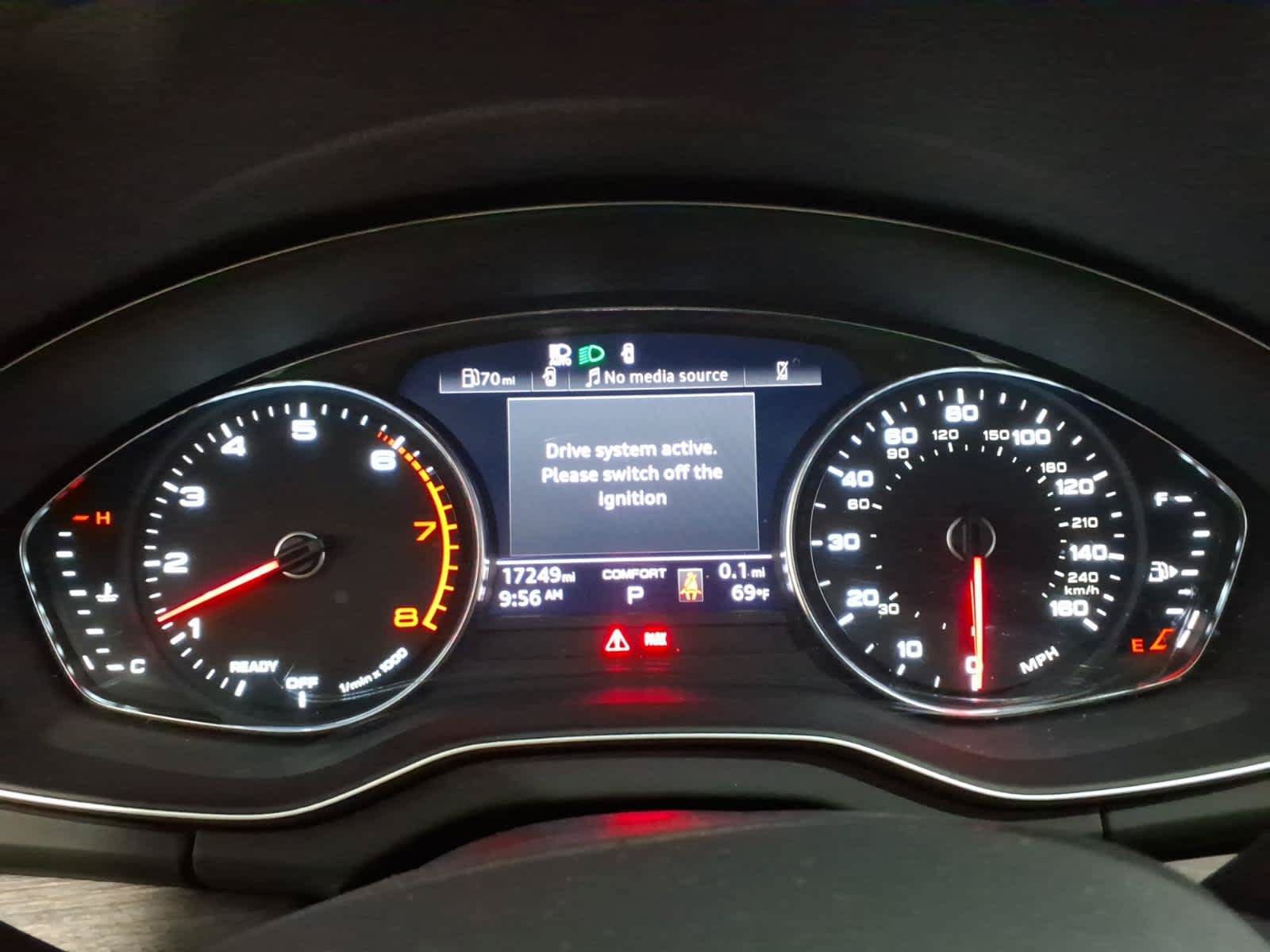 Used 2024 Audi Q5 2.0T Premium AWD/4WD image 23