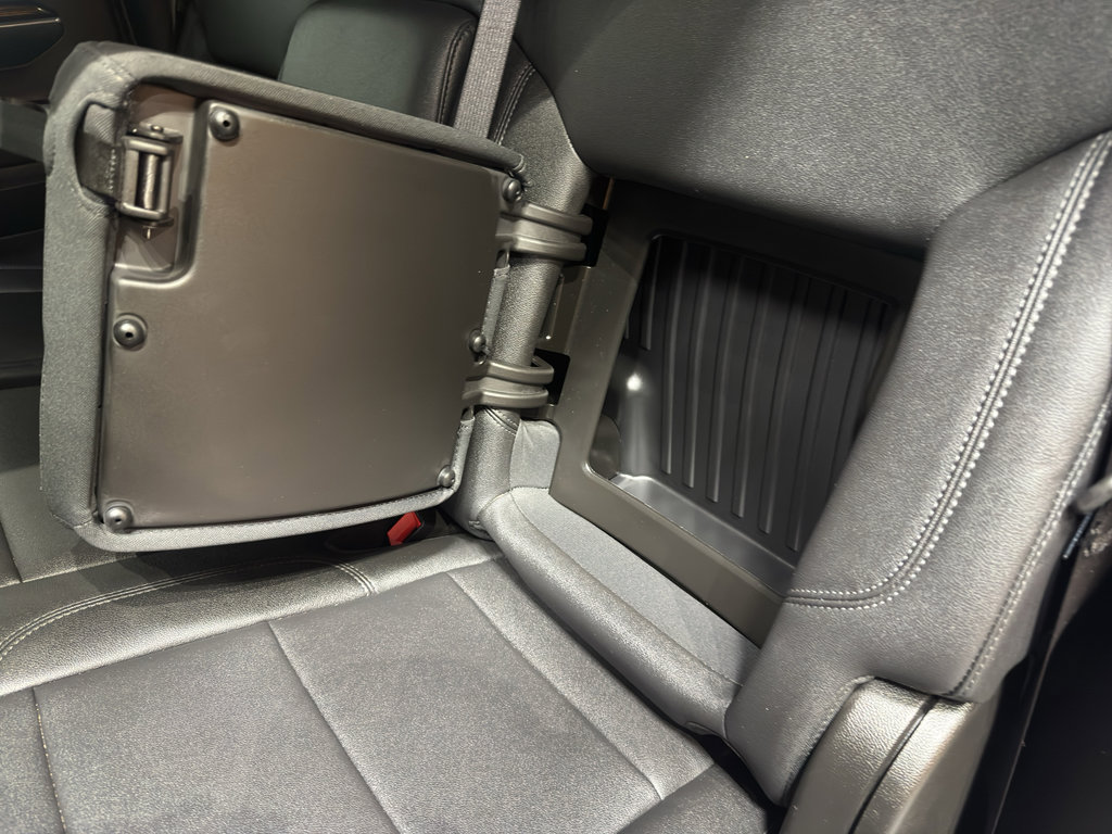 Used 2024 GMC Sierra 1500 Elevation w/ Elevation Premium Package image 15