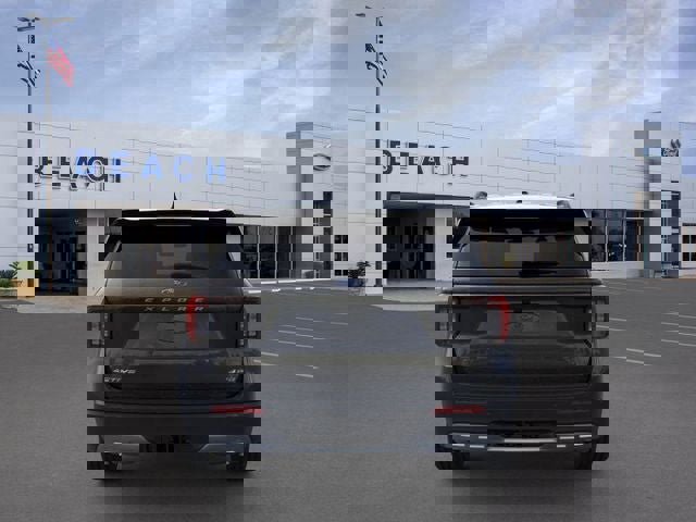 New 2026 Ford Explorer Active w/ Active Comfort Package image 6