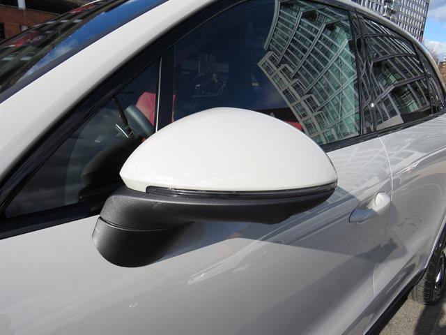 Used 2024 Porsche Cayenne S image 28