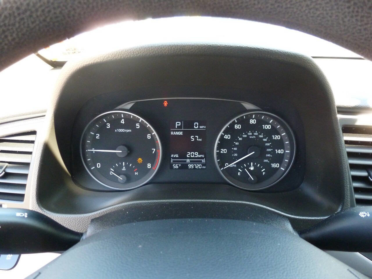 Used 2018 Hyundai Elantra SE FWD image 16