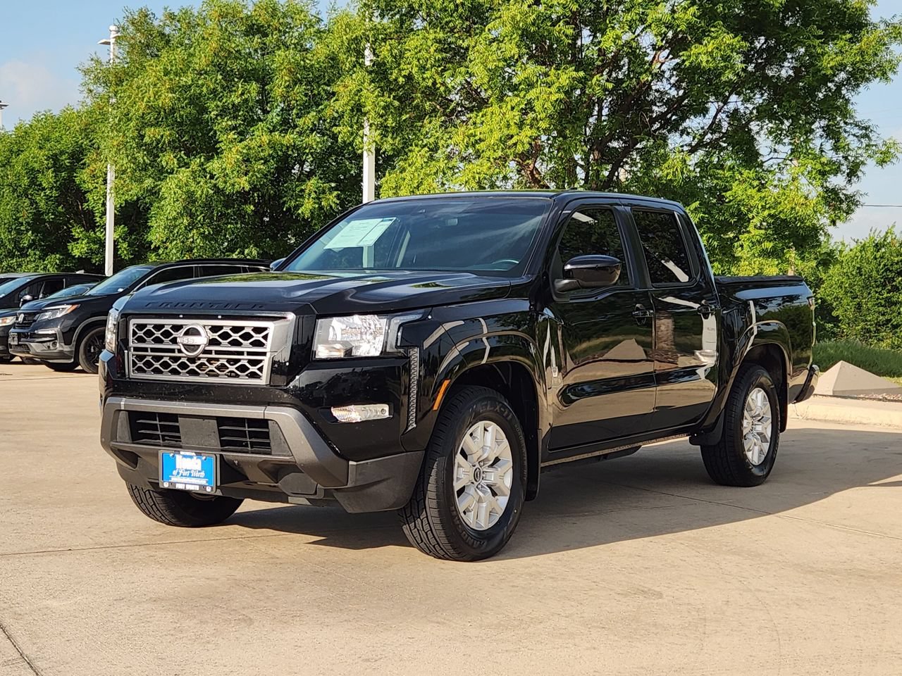 Used 2022 Nissan Frontier SV RWD image 3