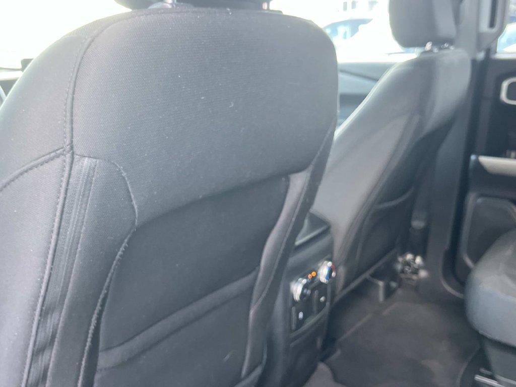 Used 2022 Ford Explorer XLT RWD image 24