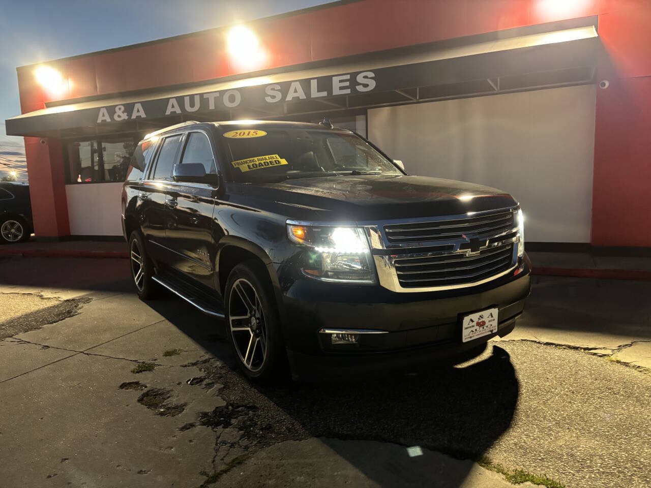 Used 2015 Chevrolet Tahoe LTZ AWD/4WD image 11