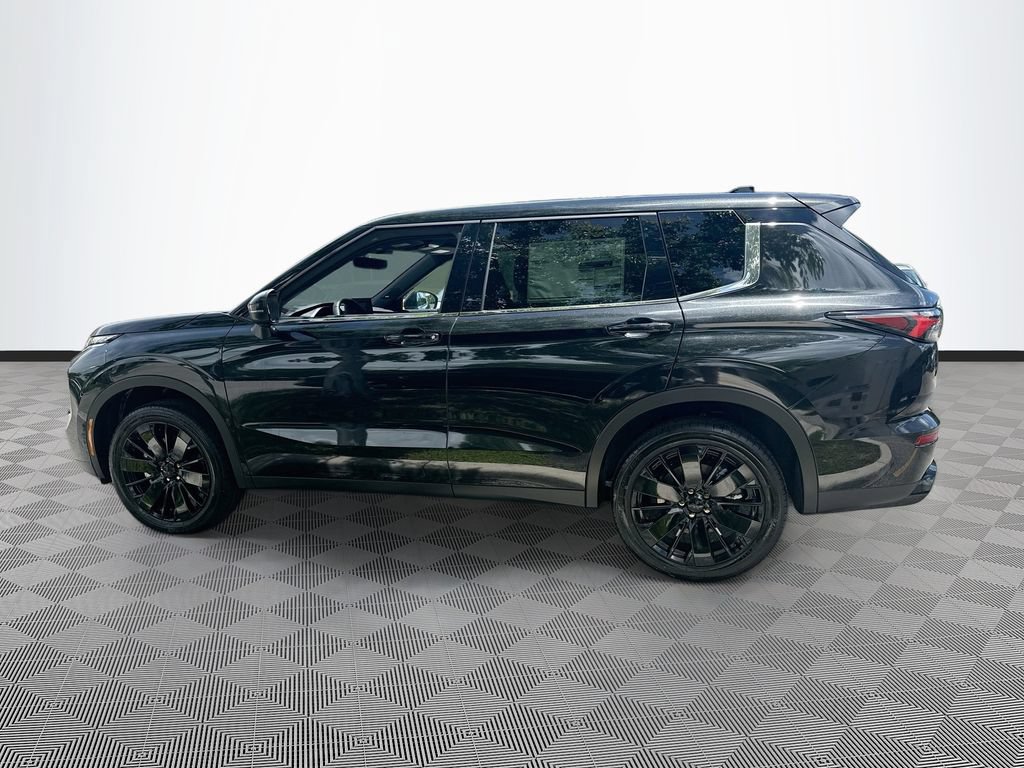New 2026 Mitsubishi Outlander LE FWD image 8