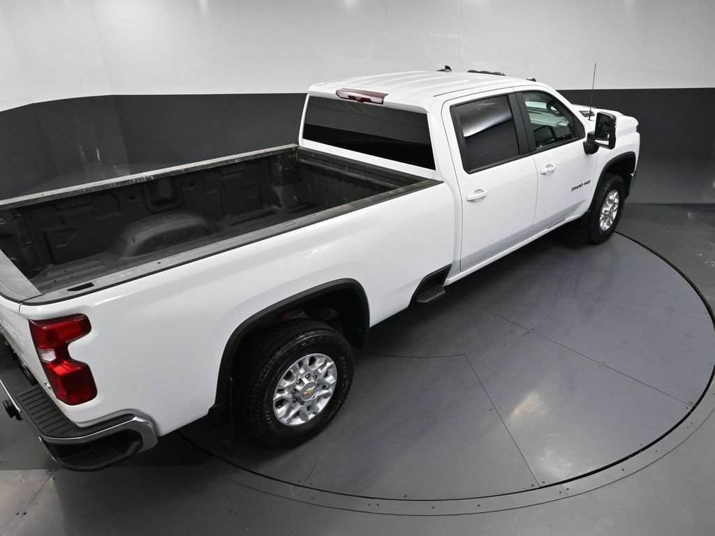 Used 2025 Chevrolet Silverado 3500 LT w/ Safety Package AWD/4WD image 58