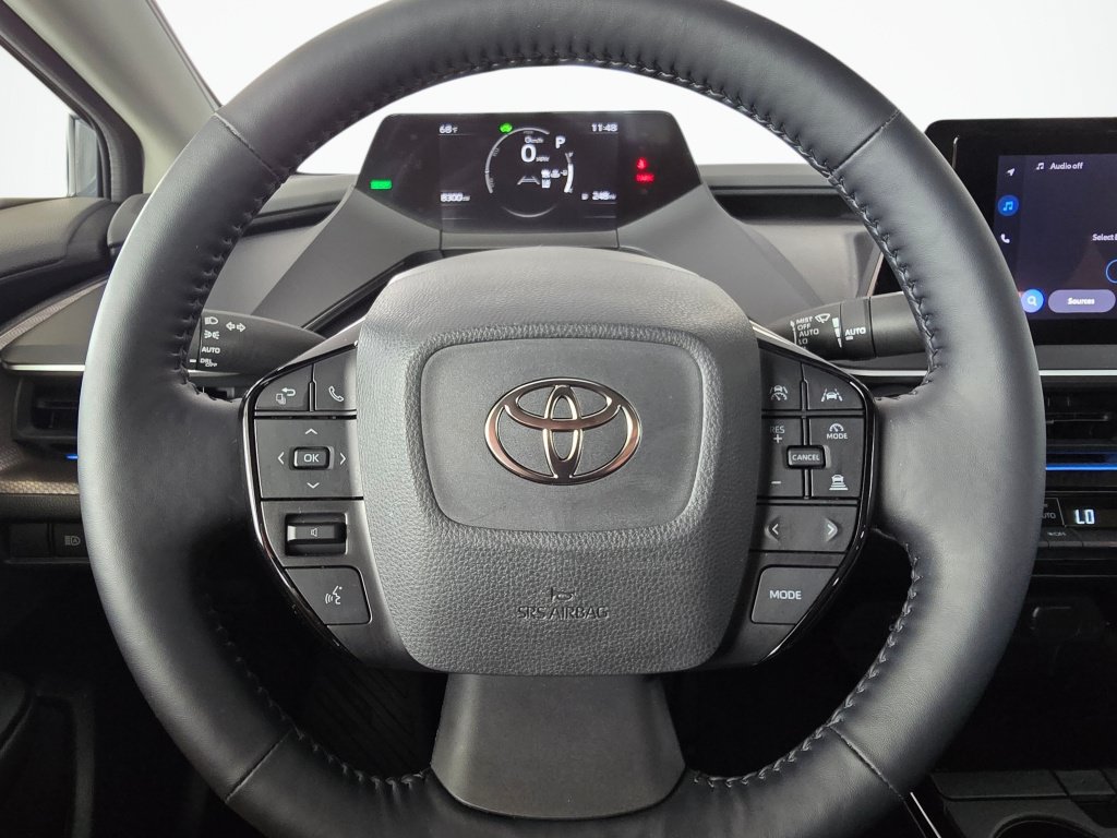 Used 2025 Toyota Prius XLE AWD/4WD image 21