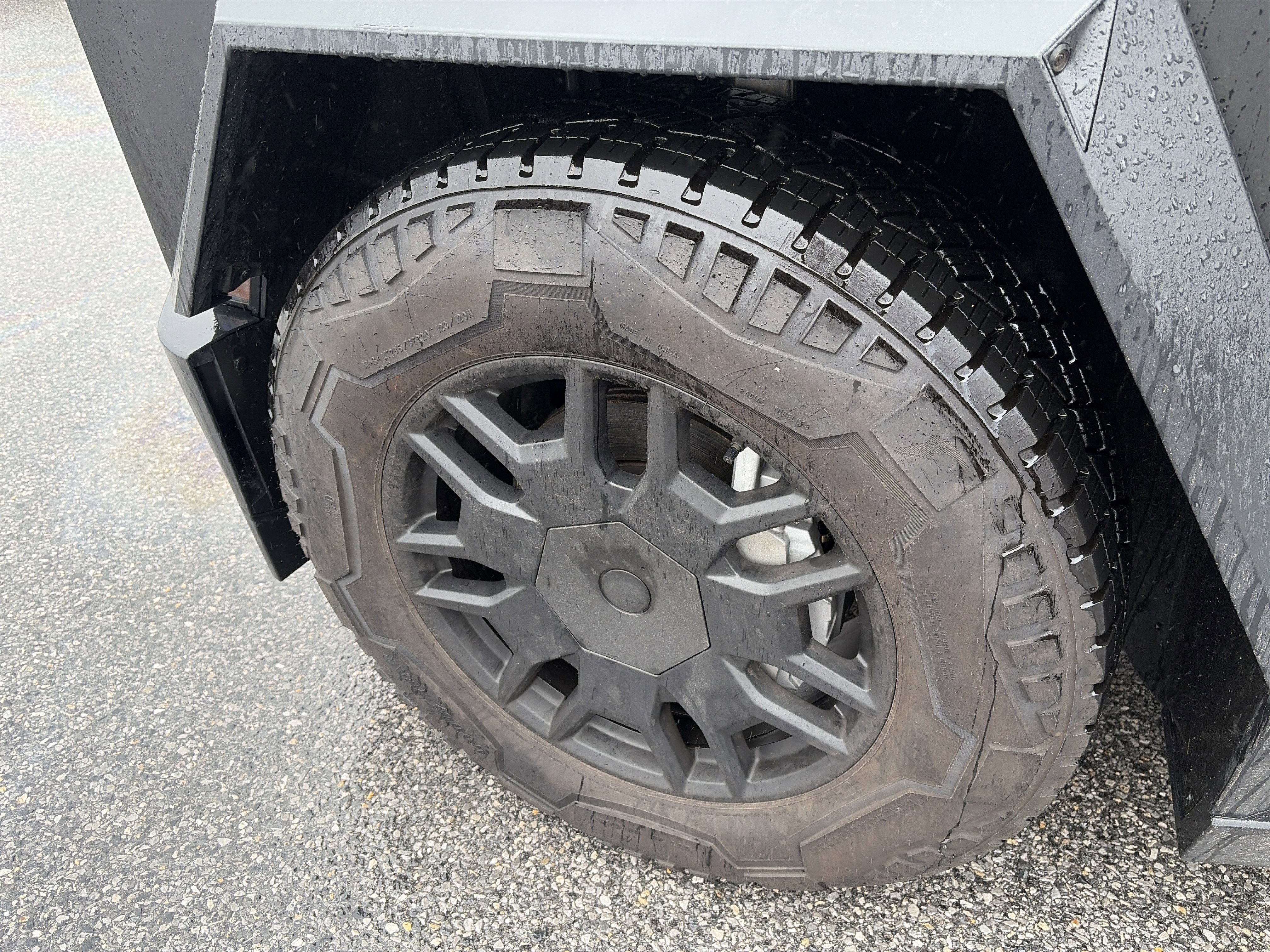 Used 2024 Tesla Cybertruck Cyberbeast image 7