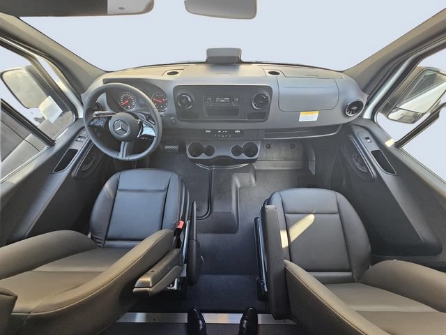 New 2026 Mercedes-Benz Sprinter 2500 image 13