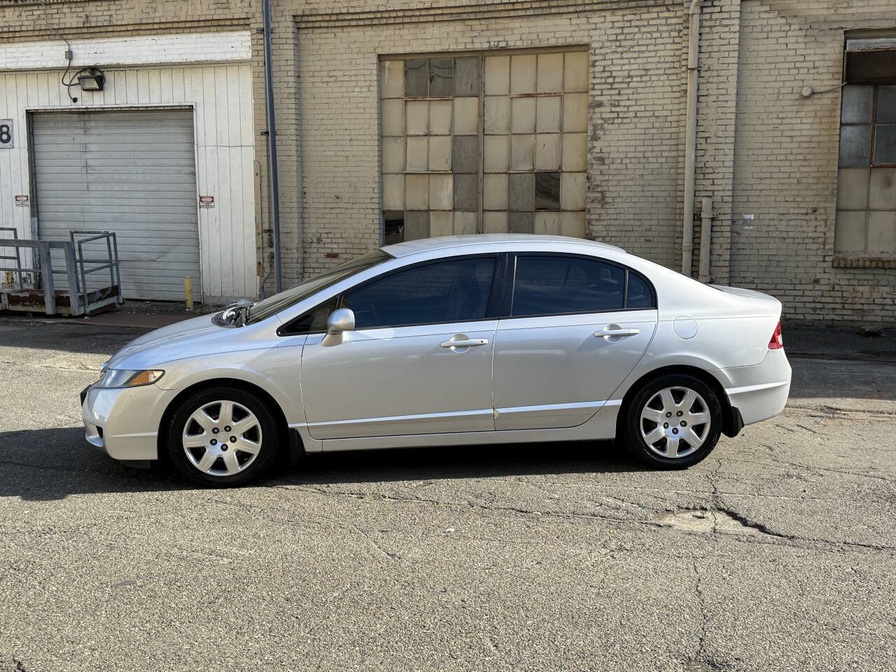 Used 2010 Honda Civic LX image 3