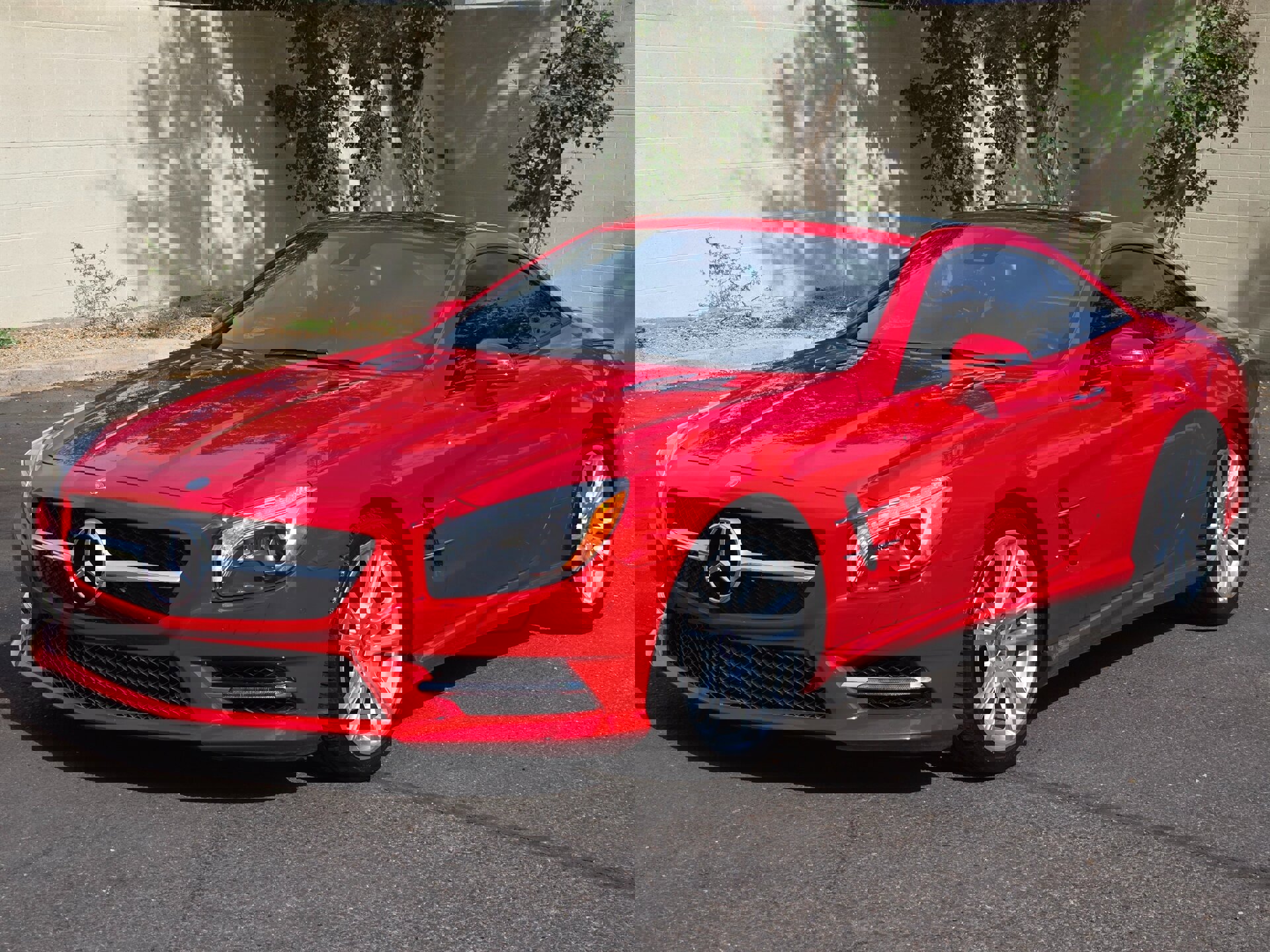 Used 2014 Mercedes-Benz SL 550 image 8