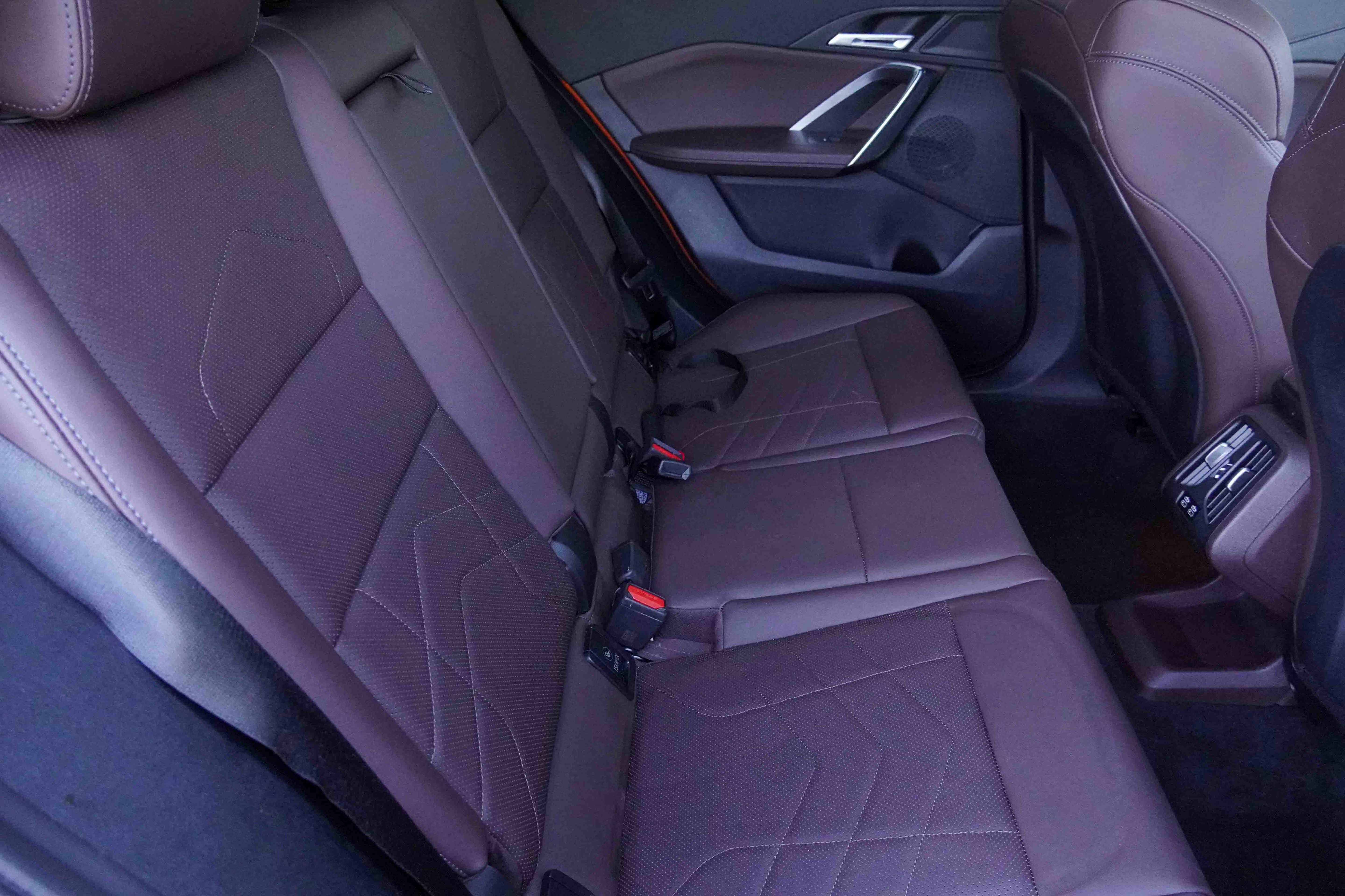 Certified 2025 BMW X2 xDrive28i image 35