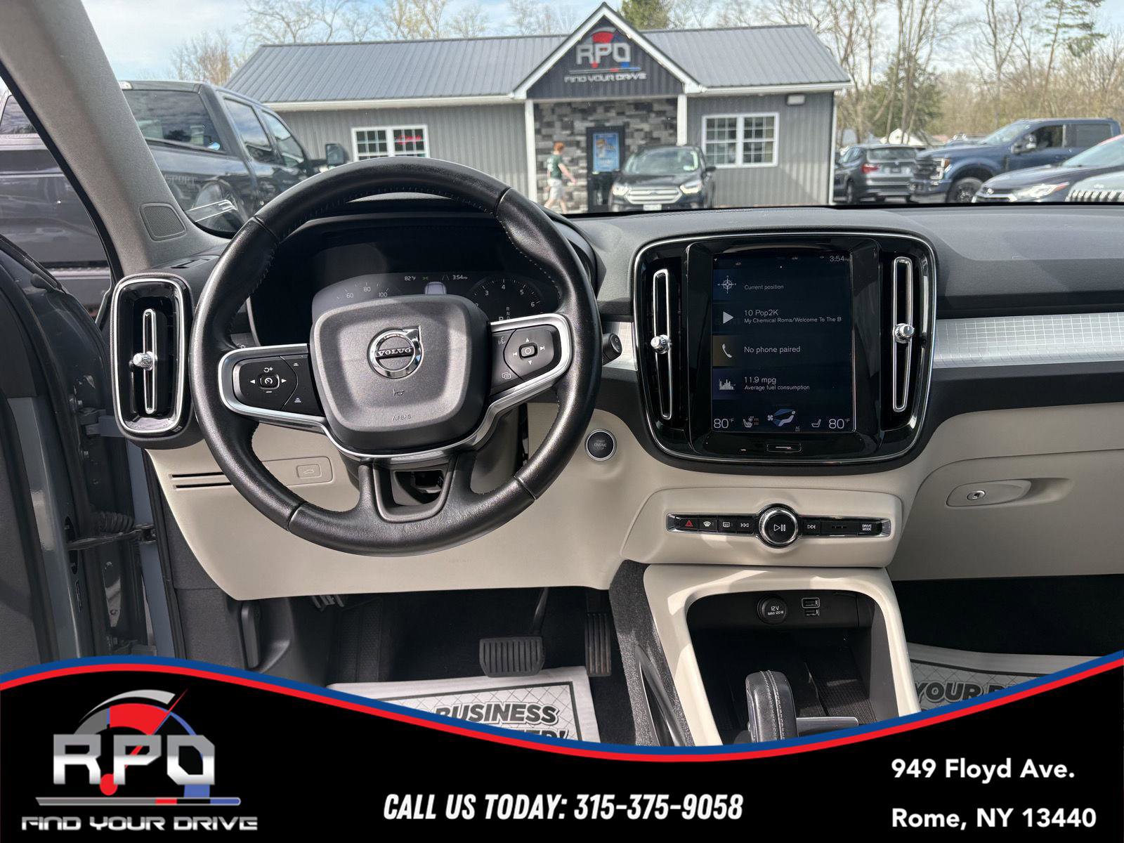Used 2020 Volvo XC40 T5 Momentum AWD/4WD image 13