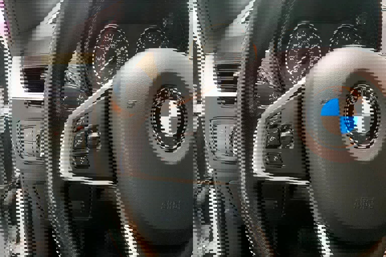 Used 2016 BMW X1 xDrive28i image 22