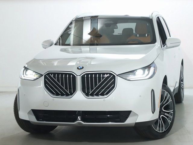 Certified 2025 BMW X3 xDrive30i w/ Convenience Package image 3