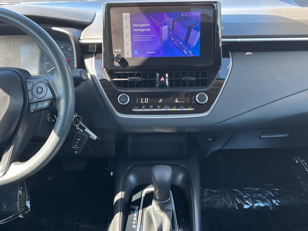 Used 2024 Toyota Corolla LE FWD image 17