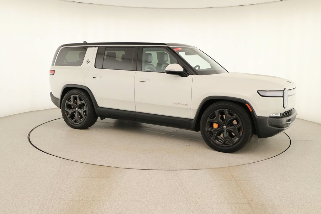 Used 2024 Rivian R1S Adventure AWD/4WD image 9