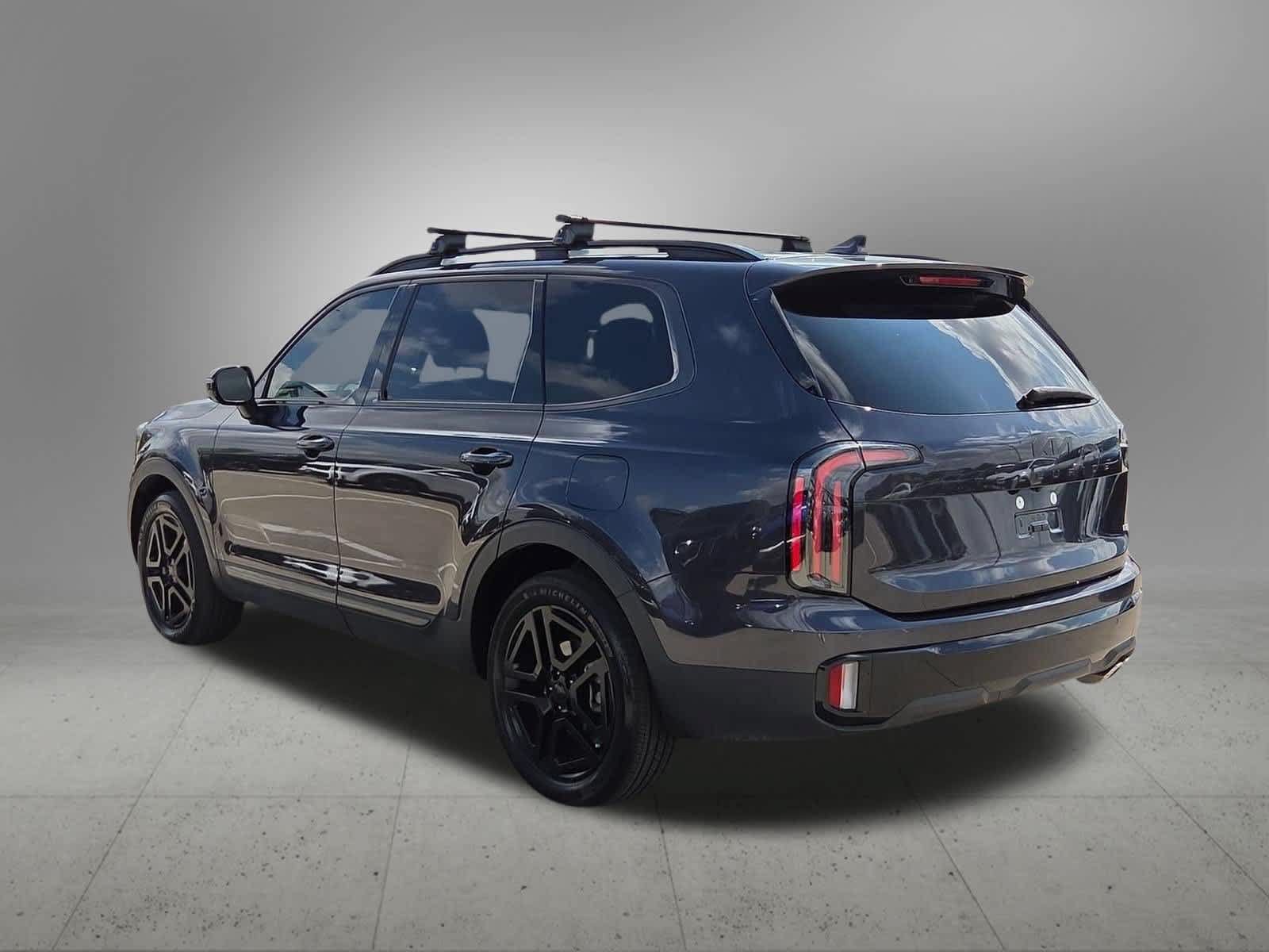 Certified 2025 Kia Telluride SX Prestige X-Line AWD/4WD image 4