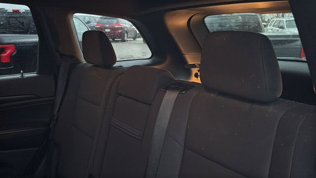 Used 2015 Jeep Grand Cherokee Laredo image 24