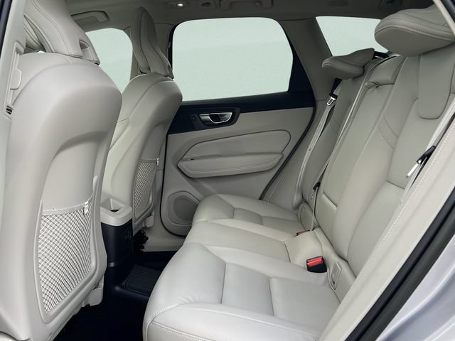 Certified 2023 Volvo XC60 T8 Plus w/ Protection Package Premier AWD/4WD image 13