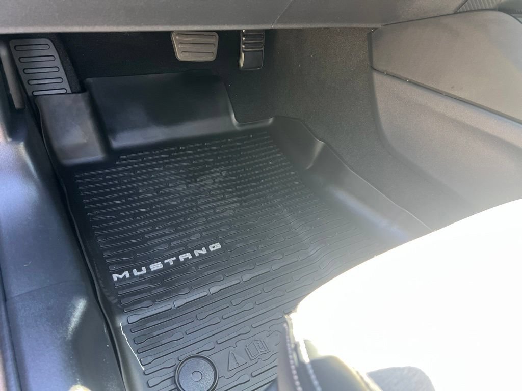 Used 2024 Ford Mustang GT RWD image 23