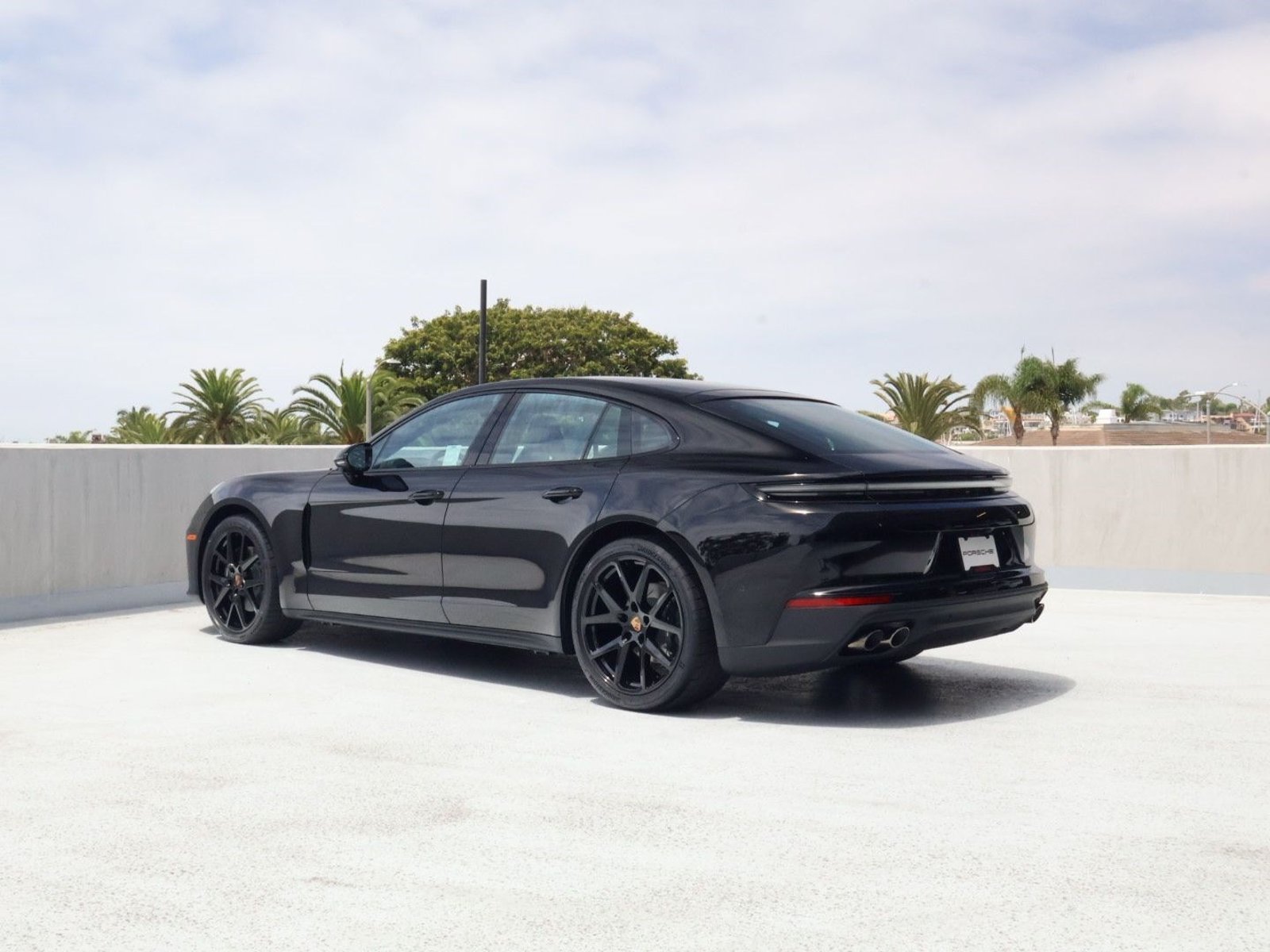 New 2026 Porsche Panamera 4 AWD/4WD image 3