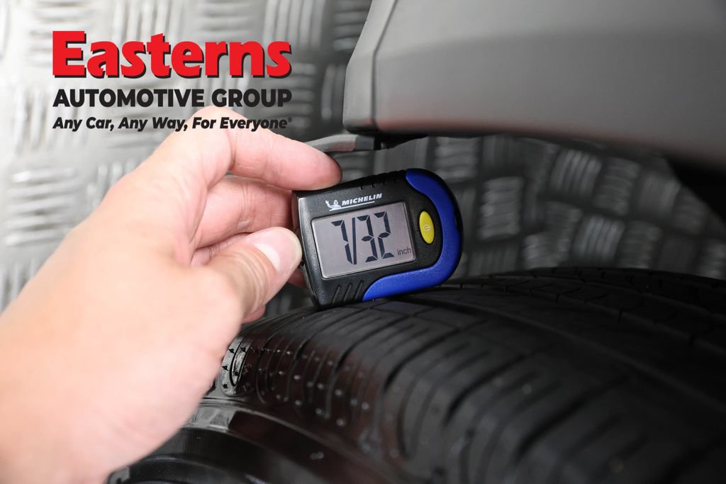 Used 2023 Nissan Rogue SV AWD/4WD image 25