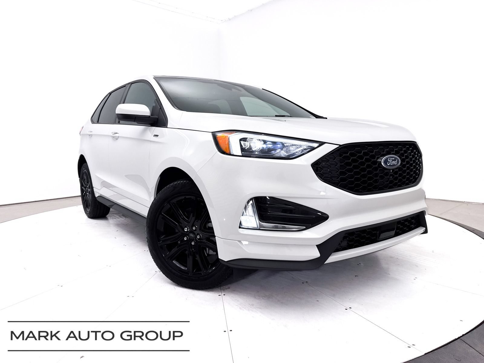 Used 2023 Ford Edge ST-Line AWD/4WD image 2
