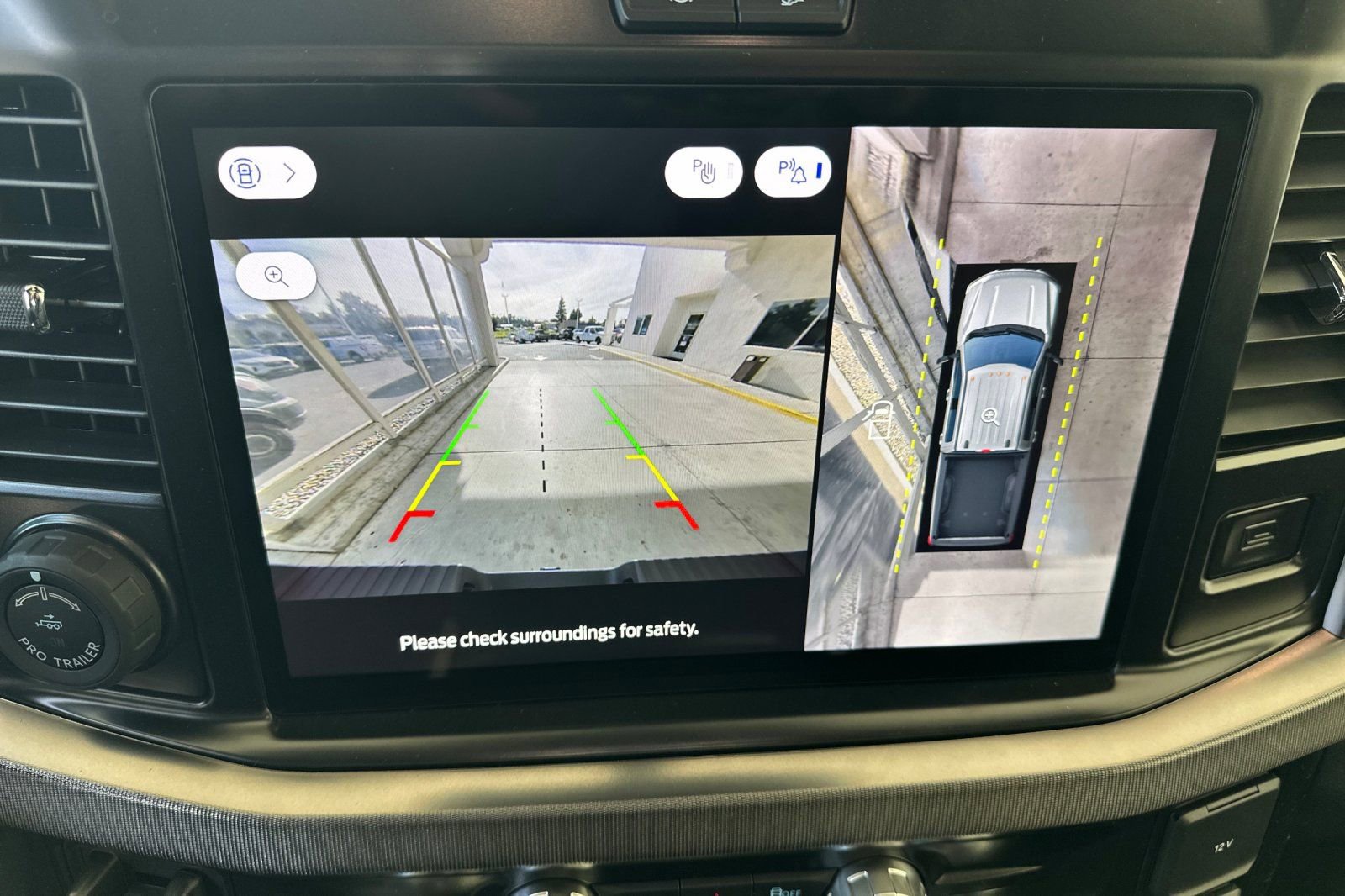 New 2026 Ford F250 Platinum image 23