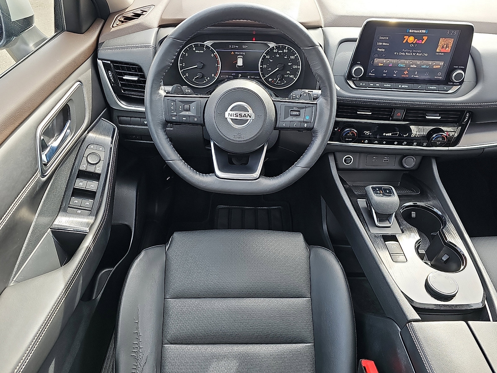Certified 2021 Nissan Rogue SV w/ Premium Package image 12