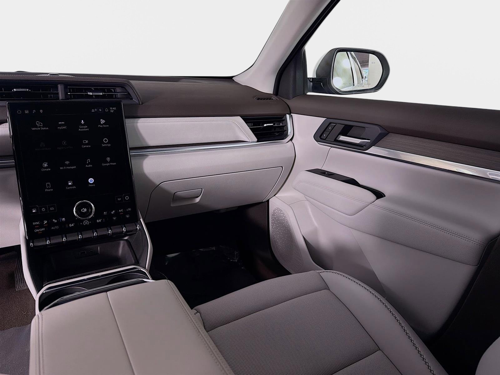 Certified 2026 GMC Terrain Denali image 25